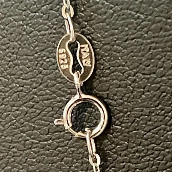 Sterling silver amber necklace - Picture 3 of 4